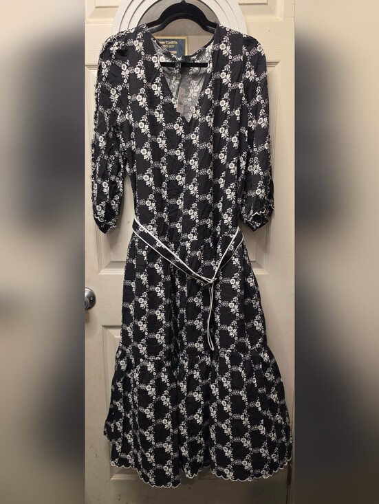 Ann Taylor Dresses & Skirts - Ann Taylor Black Midi Dress with White Floral Print